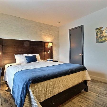 Hotel Motel Le Quiet Lac-Mégantic エクステリア 写真