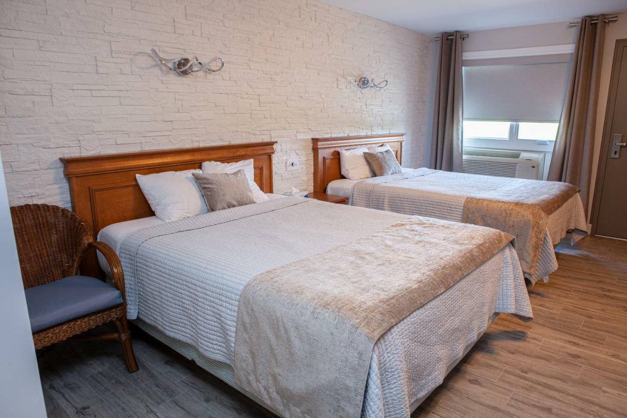 Hotel Motel Le Quiet Lac-Mégantic エクステリア 写真